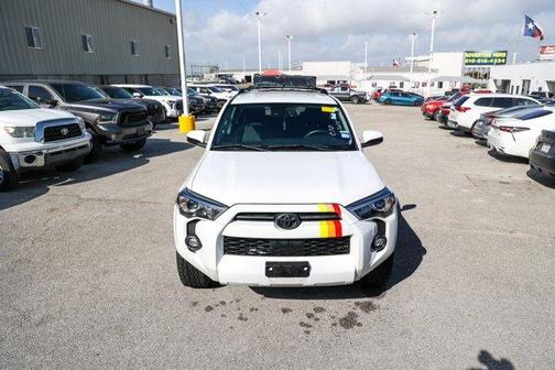 2023 Toyota 4Runner SR5