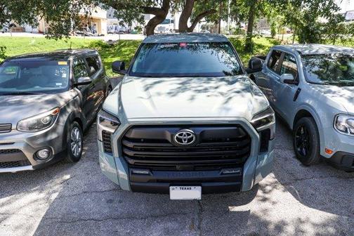2024 Toyota Tundra SR5