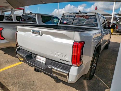 2025 Toyota Tundra Hybrid 1794 Edition