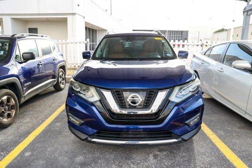2017 Nissan Rogue SL