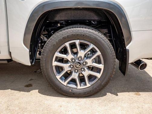 2025 Toyota Tundra Hybrid 1794 Edition
