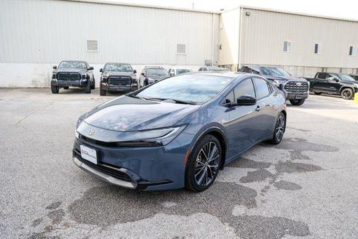 2024 Toyota Prius XLE