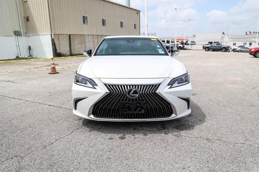 2021 Lexus ES 350 Base
