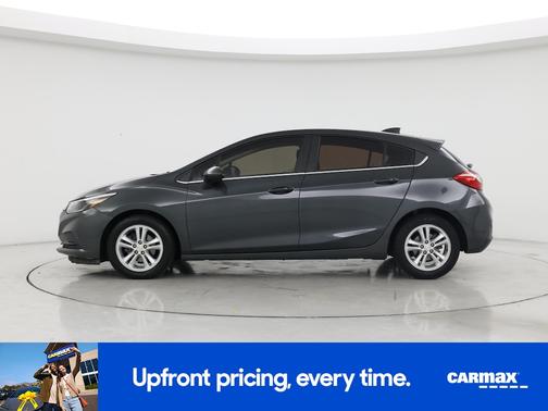 Gray 2017 Chevrolet Cruze LT