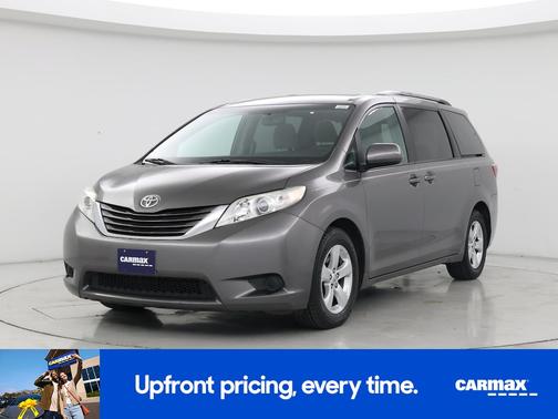 Gray 2017 Toyota Sienna LE