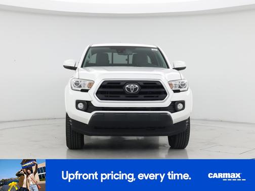 White 2018 Toyota Tacoma SR5