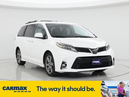 2019 Toyota Sienna SE Premium