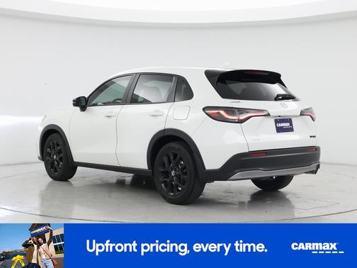 White 2024 Honda HR-V Sport