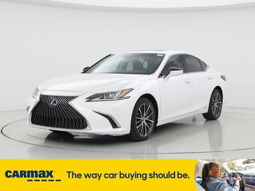 2021 Lexus ES 300h