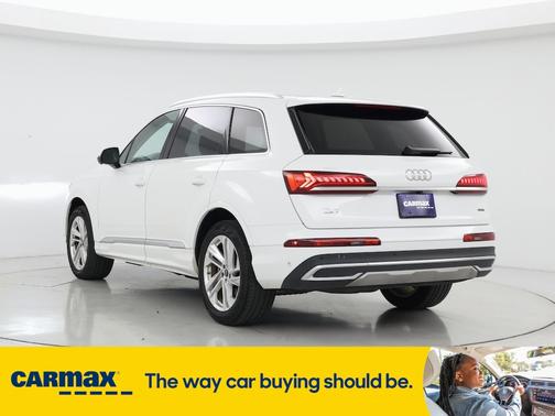 2023 Audi Q7 Premium Plus