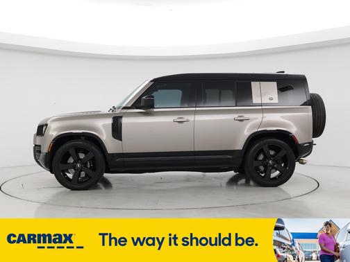 2023 Land Rover Defender 110 V8