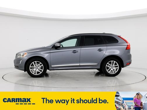 2017 Volvo XC60 T5 Dynamic