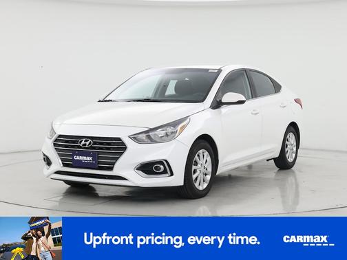 White 2020 Hyundai Accent SE