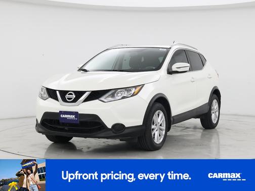 White 2017 Nissan Rogue Sport SV