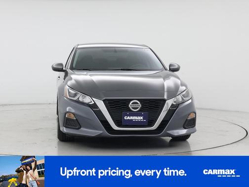 Gray 2019 Nissan Altima S