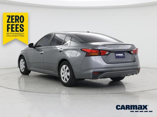 Gray 2019 Nissan Altima S