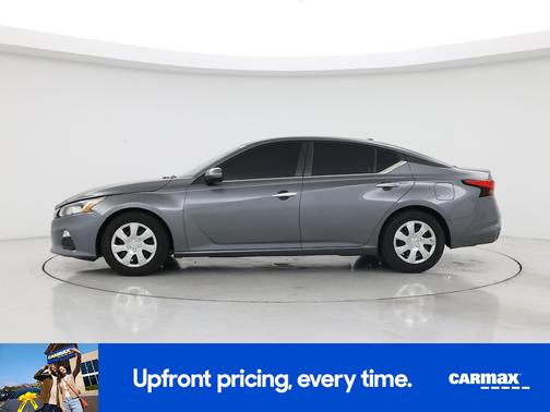 Gray 2019 Nissan Altima S