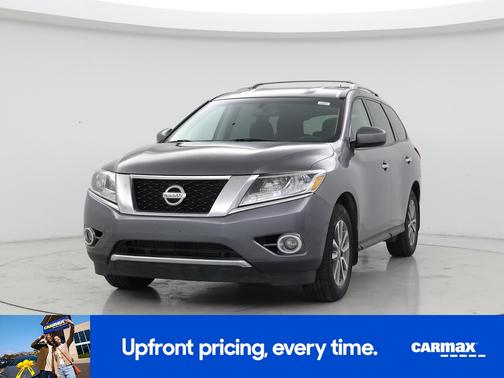 2016 Nissan Pathfinder SV