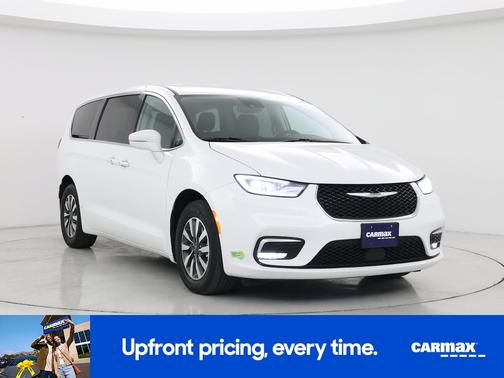 2022 Chrysler Pacifica Hybrid Touring L