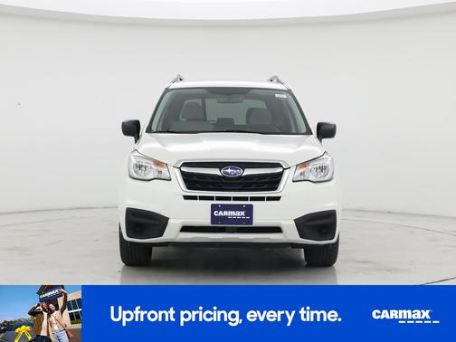 White 2018 Subaru Forester 2.5I