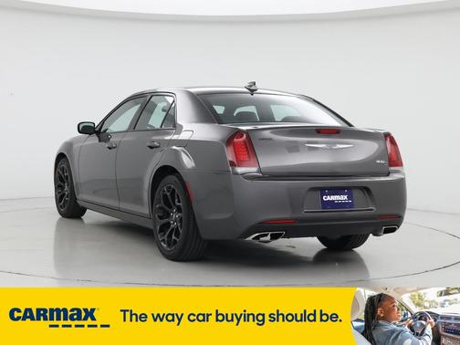 2019 Chrysler 300 S