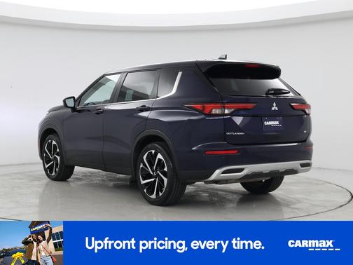 2022 Mitsubishi Outlander SE