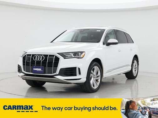 2023 Audi Q7 Premium Plus