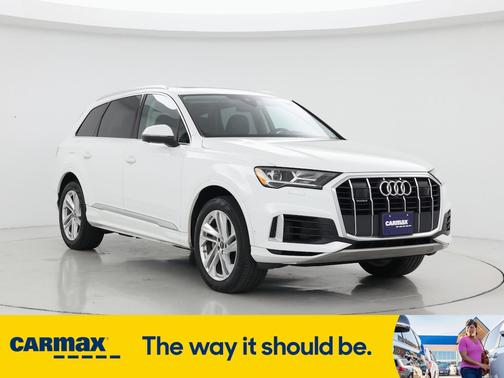 2023 Audi Q7 Premium Plus