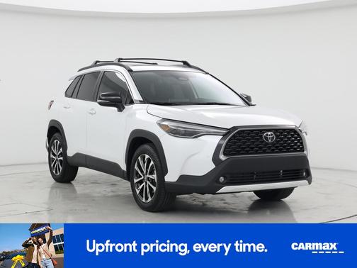 White 2025 Toyota Corolla Cross XLE