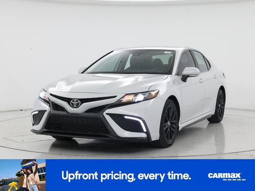 White 2022 Toyota Camry SE Night Shade