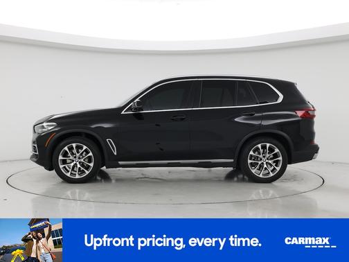 Black 2022 BMW X5 xDrive40i