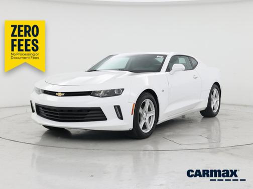 White 2016 Chevrolet Camaro LT