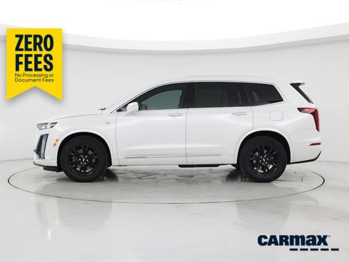 White 2021 Cadillac XT6 Luxury