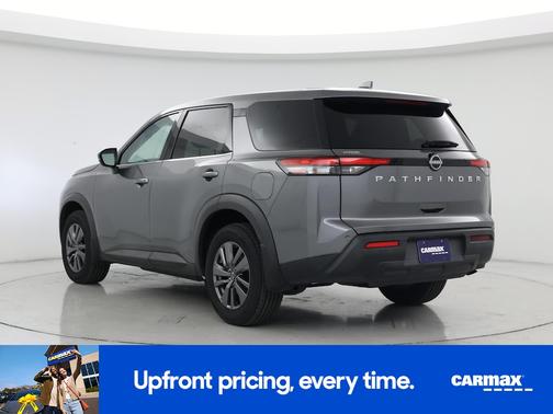 2022 Nissan Pathfinder S