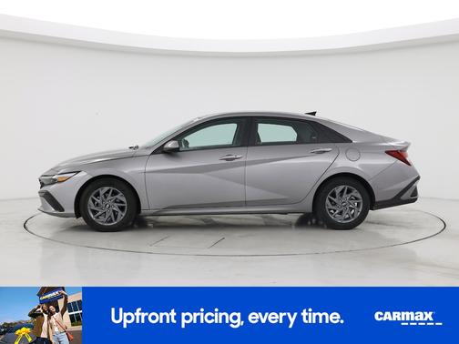 Gray 2024 Hyundai ELANTRA SEL
