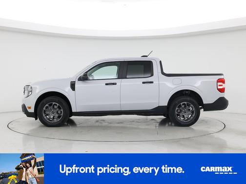 White 2025 Ford Maverick XLT