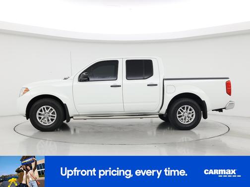 White 2014 Nissan Frontier SV