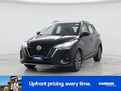 2021 Nissan Kicks SR