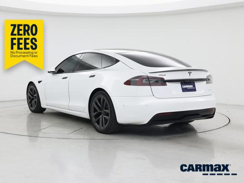 White 2022 Tesla Model S Plaid