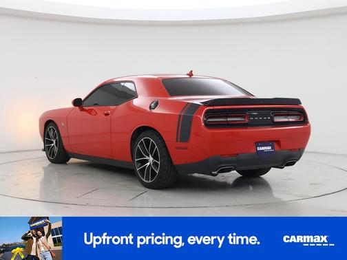 Red 2016 Dodge Challenger 392 Hemi Scat Pack Shaker