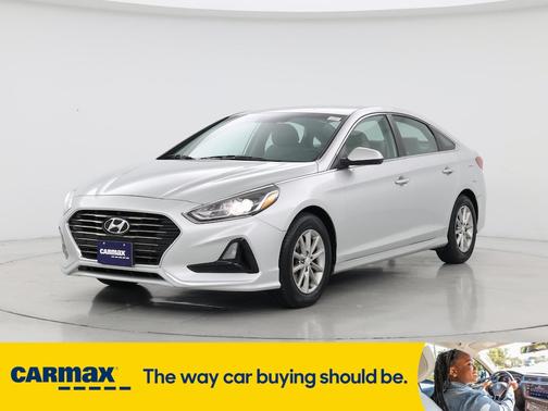 2018 Hyundai SONATA SE