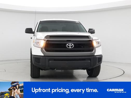 White 2017 Toyota Tundra SR
