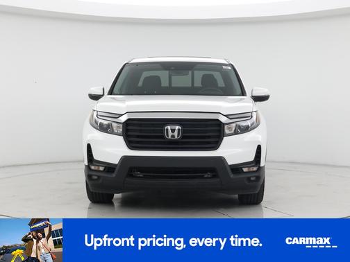 White 2023 Honda Ridgeline RTL