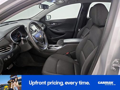 Silver 2018 Chevrolet Malibu LT