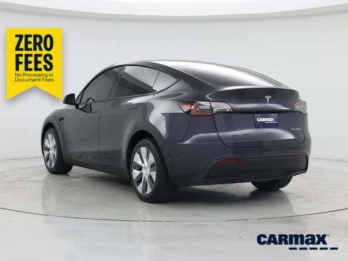 Gray 2024 Tesla Model Y Long Range