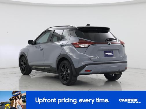 2021 Nissan Kicks SR