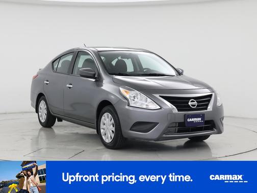 Gray 2016 Nissan Versa SV