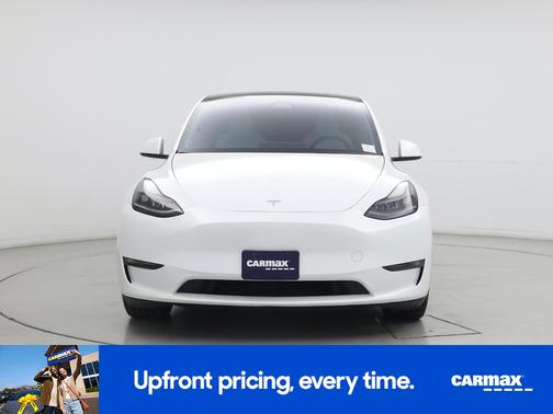 White 2023 Tesla Model Y Performance