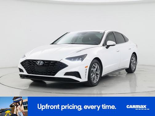 White 2021 Hyundai SONATA SEL
