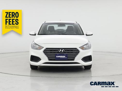 White 2020 Hyundai Accent SE